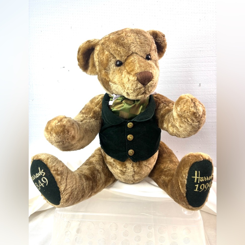 Harrods Luxurious Brown Christmas 50th Year Anniversary Teddy Bear